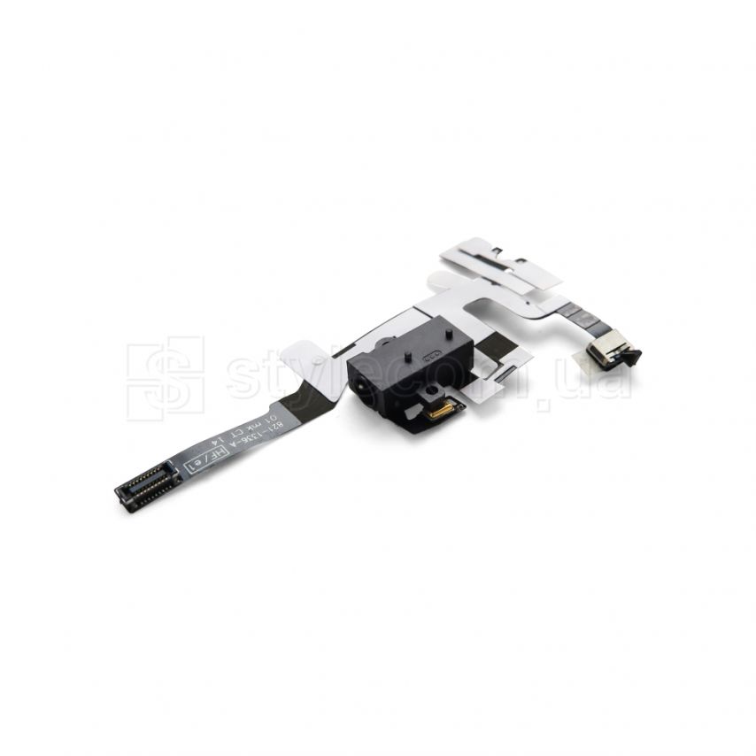 Шлейф для Apple iPhone 4s с разьемом наушников и регулировкой громкости black High Quality