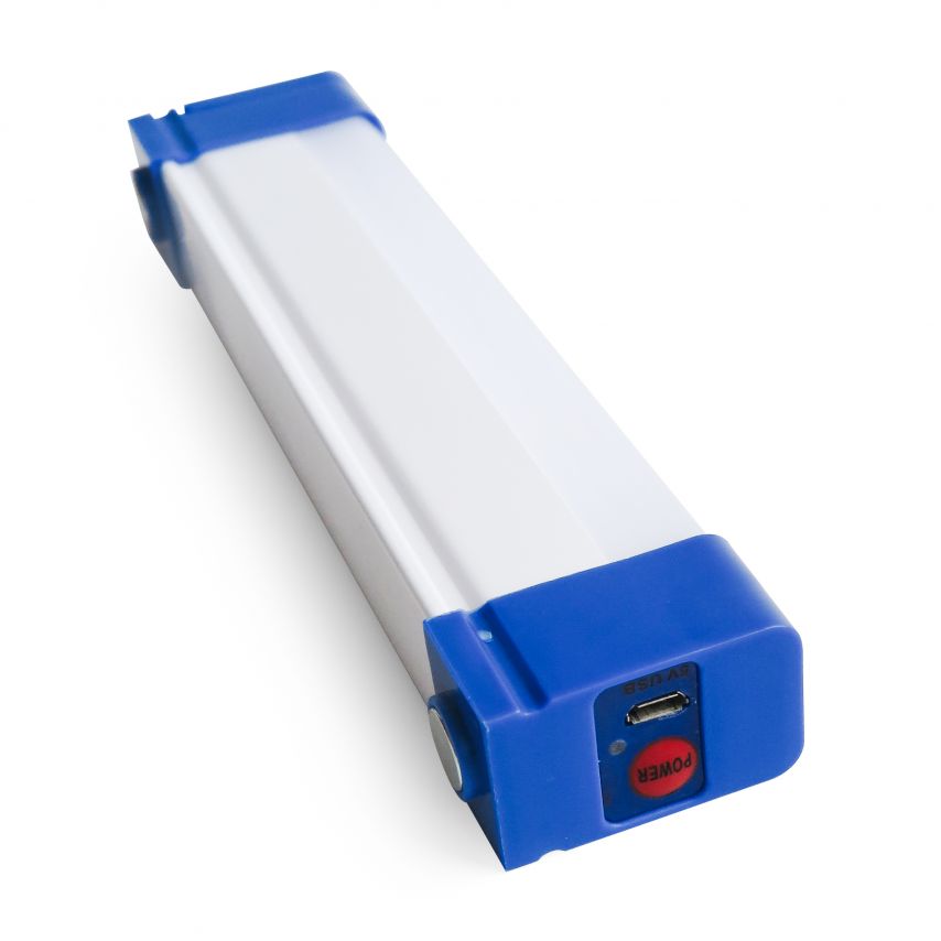 LED лампа на магнитах 8000К (17см) белый свет
